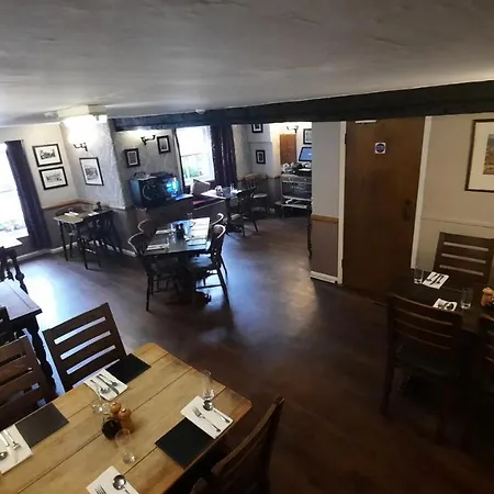 Kings Arms 4*